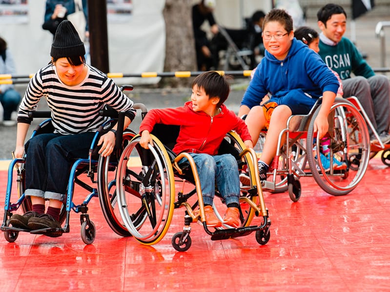 車椅子レーサー体験